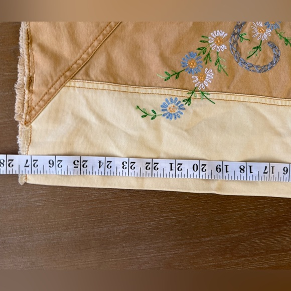 RARE!! Free People We The Free Y2K Yellow Patchwork Embroidered Crop Pant - Picture 13 of 16